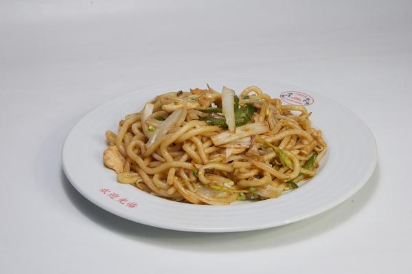 Korejské nudle s kuřecím masem